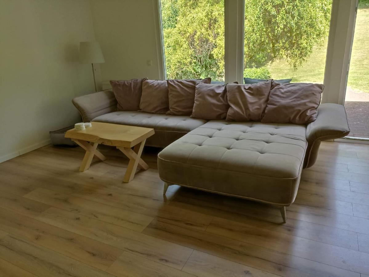 Ferienhaus In Der Eifel Kall Ngoại thất bức ảnh